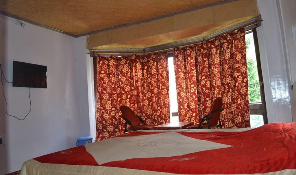 Grand Heritage Resort Pahalgām Extérieur photo